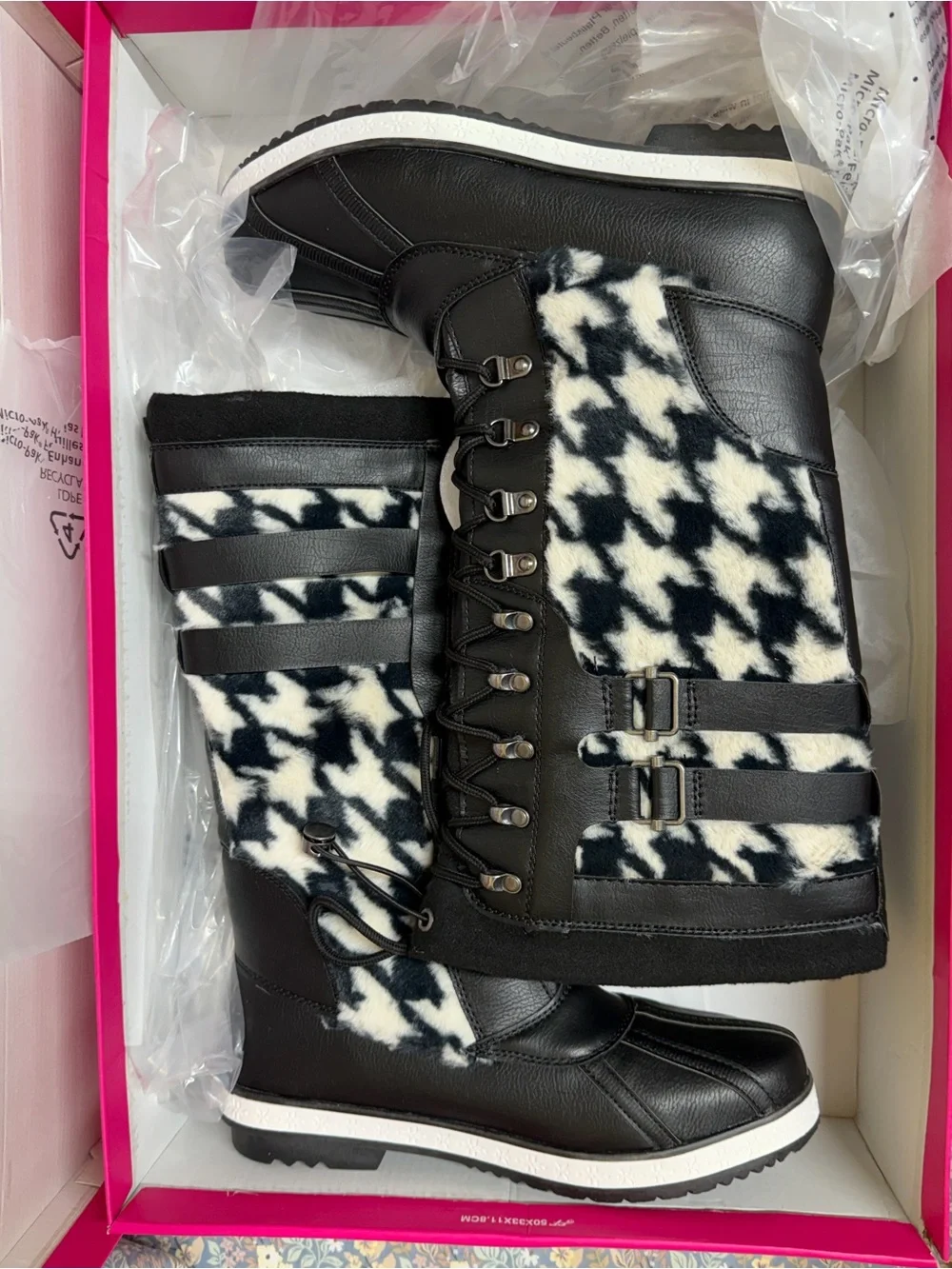 ShoeDazzle Esabell Houndstooth Lace-Up Tall Winter Snow Boots